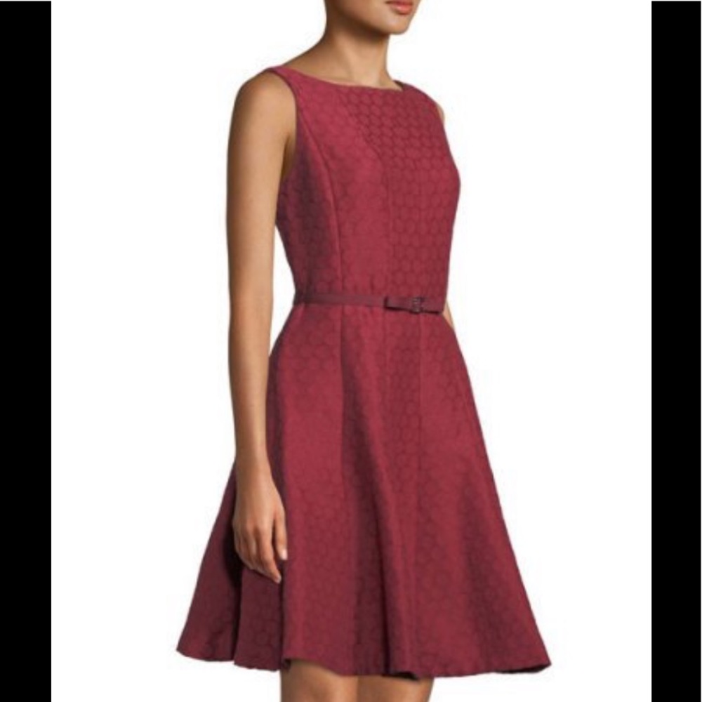 Adorable RED fit and flare dress😍